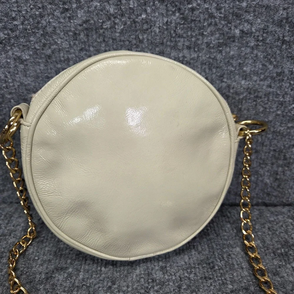 HOBO Deb Round Patent‎ Leather Crossbody bag Creme & Gold chain strap RARE